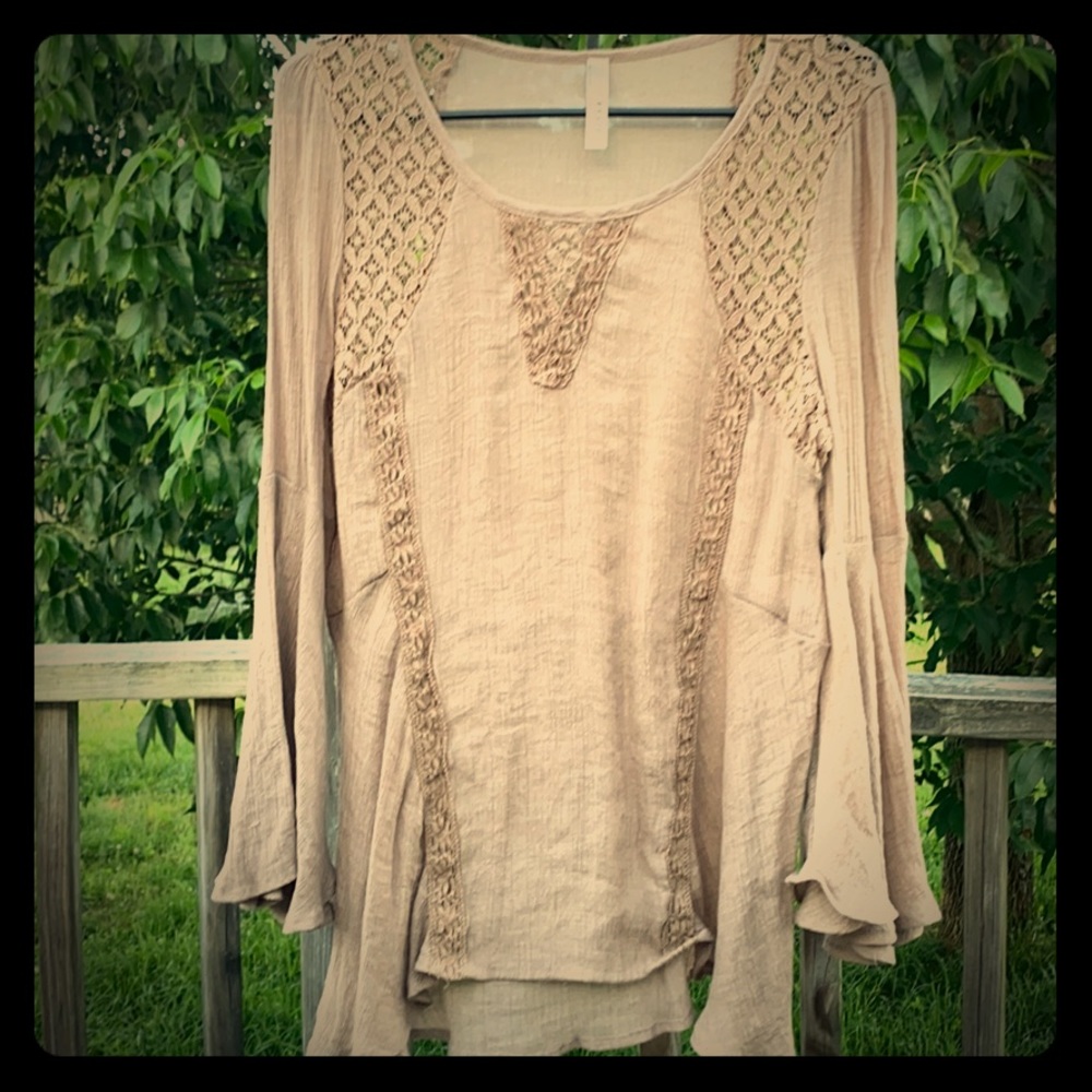 Entro women's Flowy Blouse
